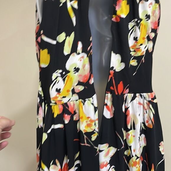 NWOT New Directions Floral Dress.  Size 6 S small - Picture 7 of 10